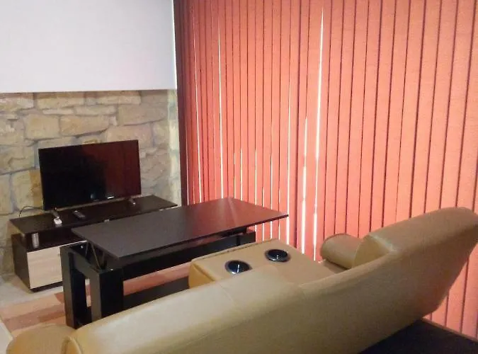 In Palamartsa Apartamento